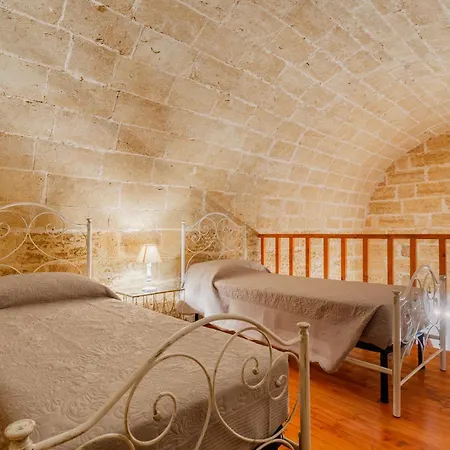 Апартаменты Dimora Soleda *